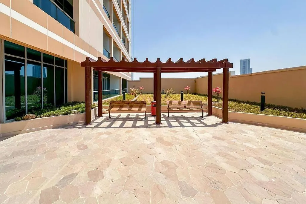 2 Bedrooms In Al Reem Island Near Cleveland Clinic Αμπού Ντάμπι 0*,